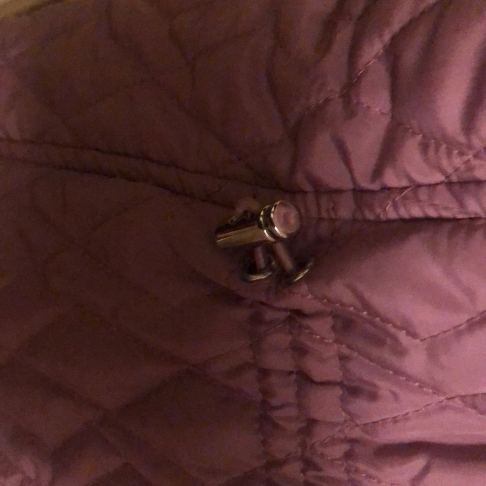 Vest - Picture 4 of 7